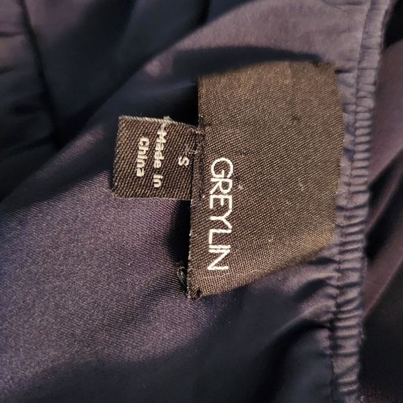 Greylin One Ruffle Shoulder Navy Short A Line Dress Side Zip Size S - Picture 3 of 4